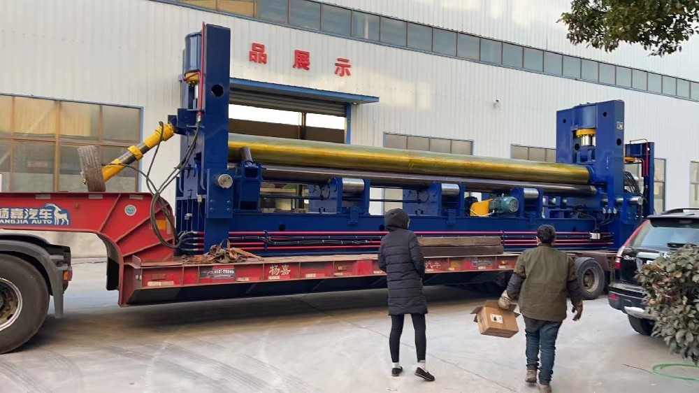 W11系列挂车用卷板机