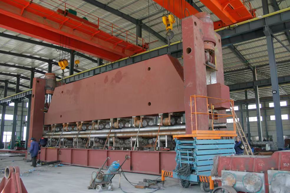 船用及挂车用卷板机案例